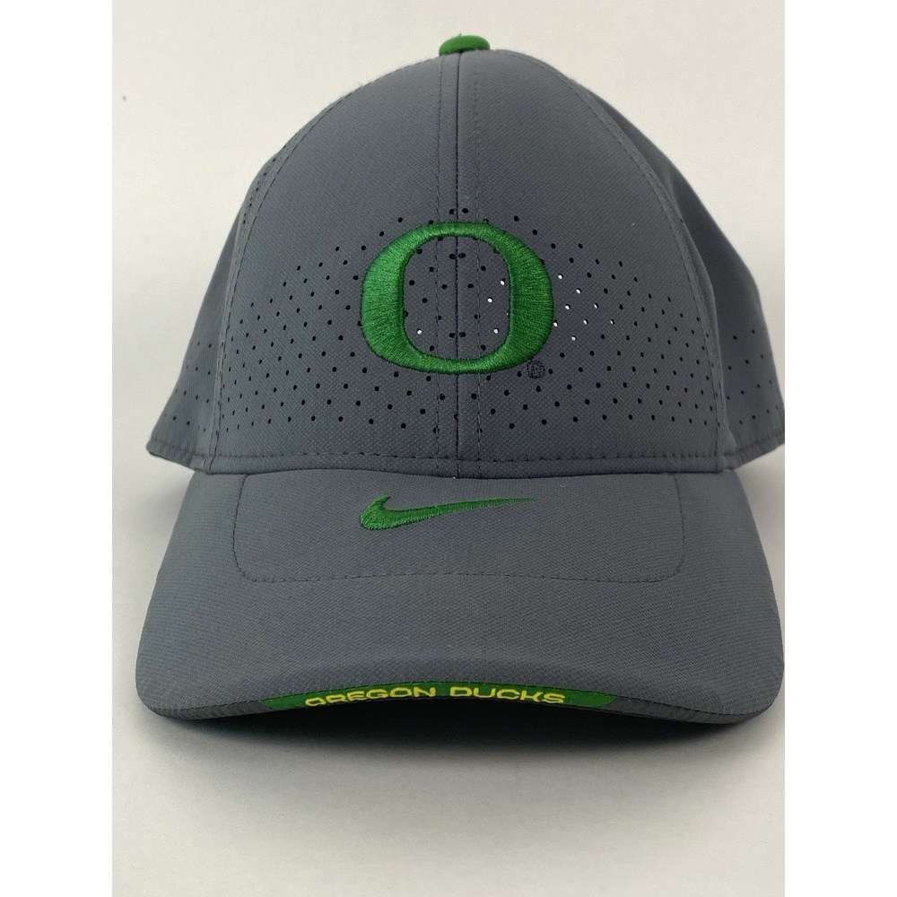 Nike Oregon Ducks 2021 Gray Sideline Legacy91 Performance Adjustable Hat